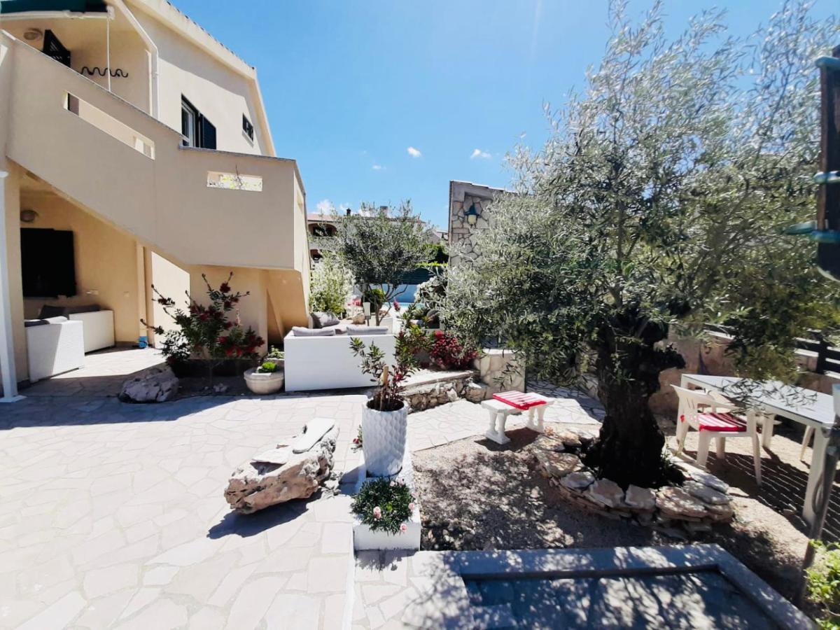 Residence Eva, Island Krk Punat Exterior foto